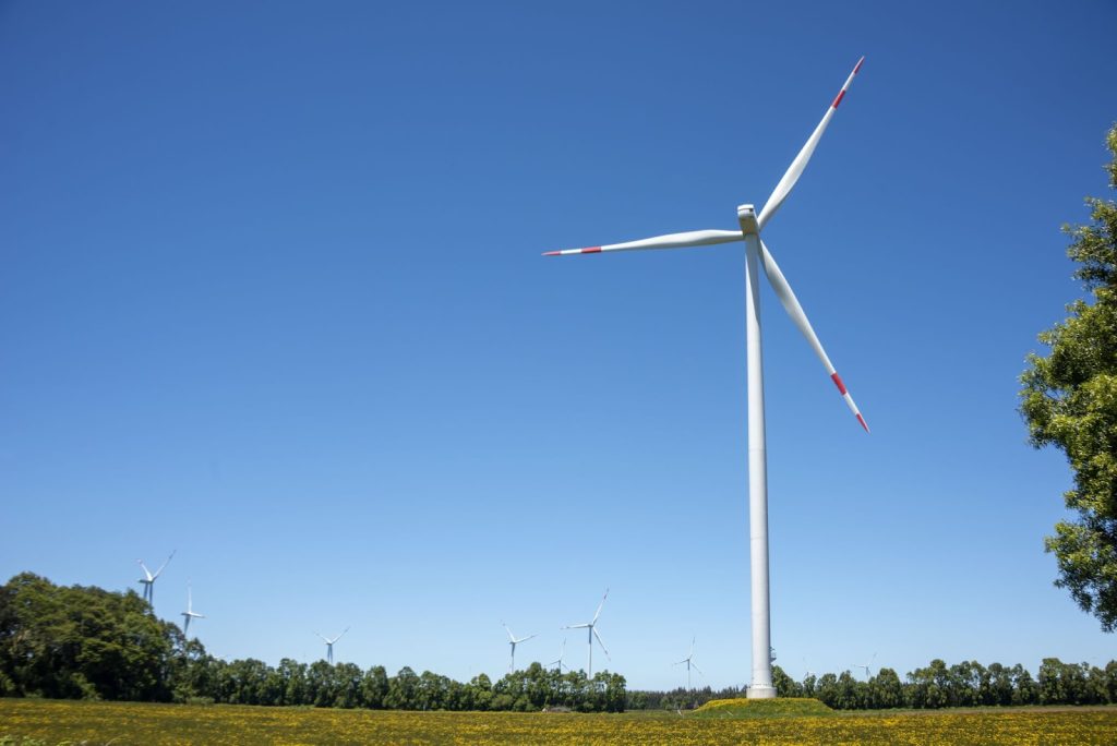 Horizontal-Axis Wind Turbines